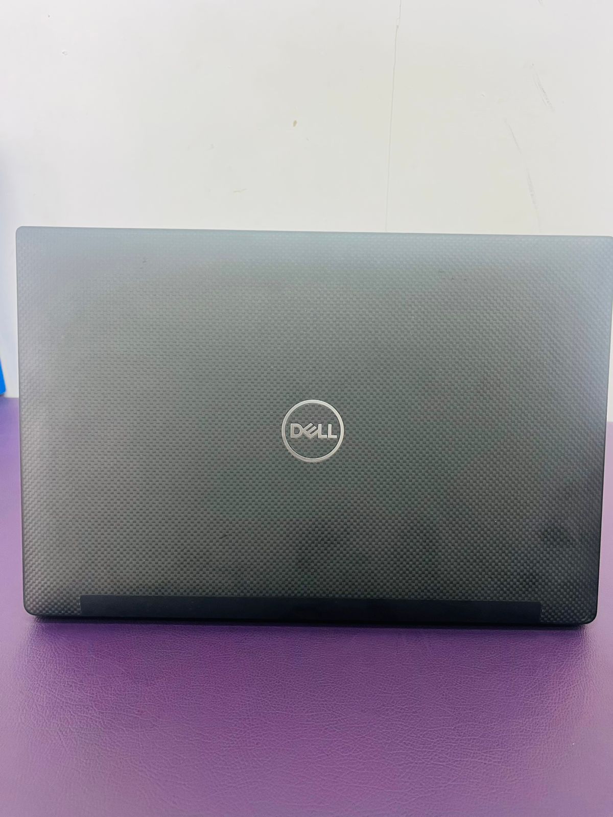 DELL DELL